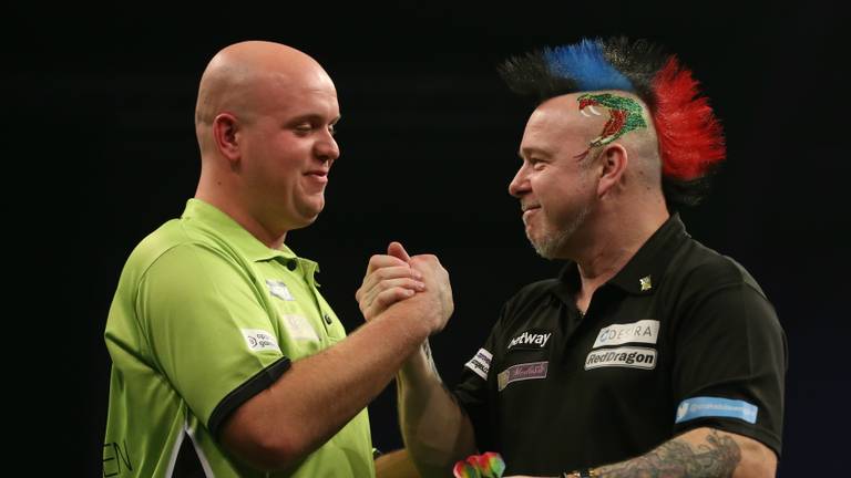 Michael van Gerwen tegen Peter Wright (foto: VI Images).