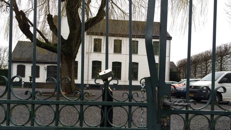 Onderoek bij Kasteel Eyckholt in Roosteren