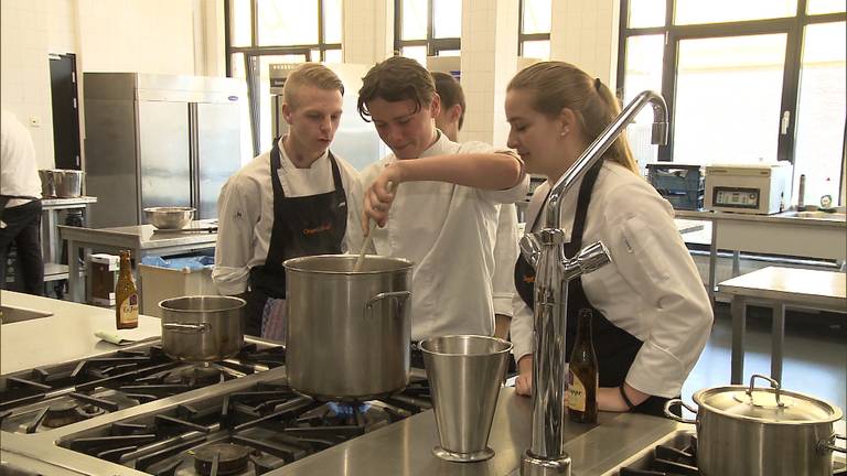 De horeca zit te springen om BBL-leerlingen zoals deze