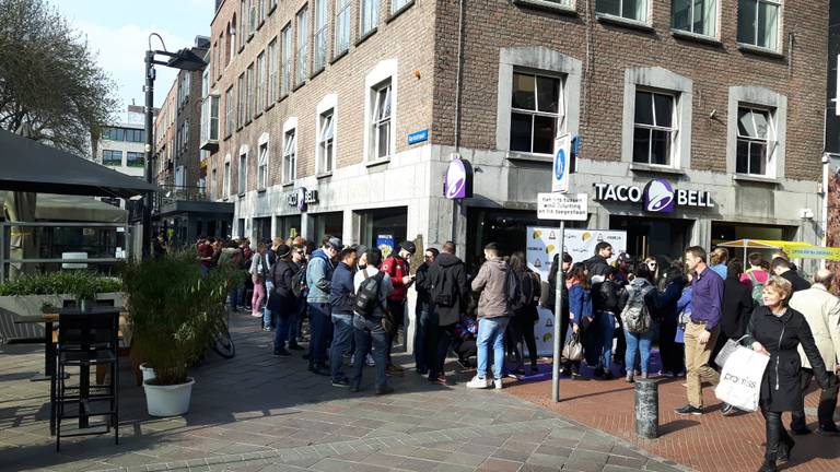 De Taco Bell in Eindhoven was de eerste in Nederland (foto: Twitter).