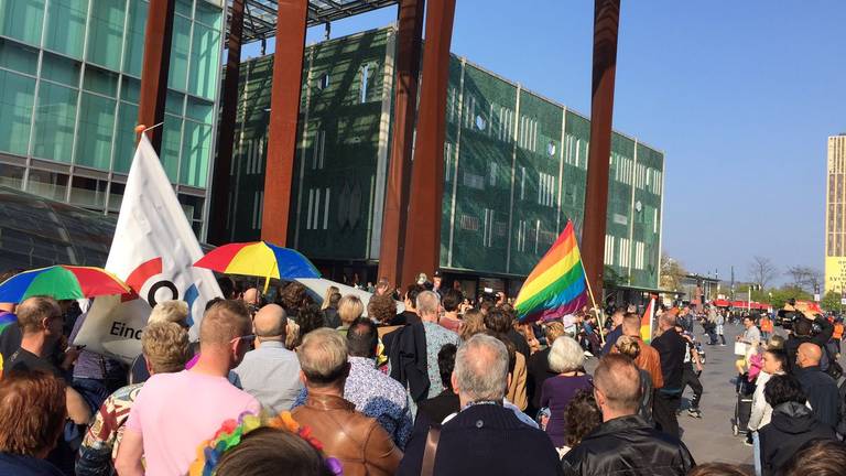 300 deelnemers in protesttocht in Eindhoven (Foto:Renate Richters)