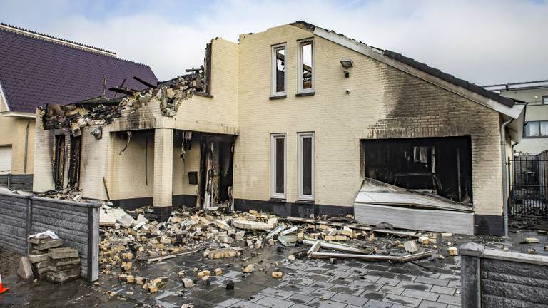 Buurtbewoners over de brand in de villa aan de Ouwer in Etten-Leur