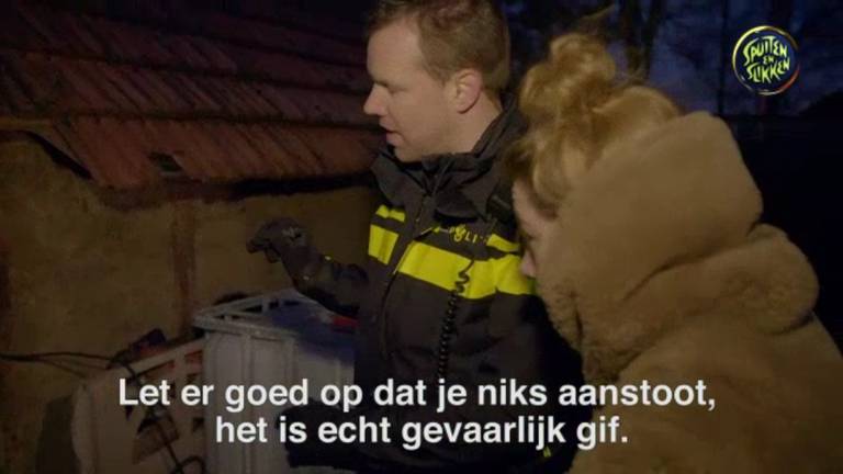 Het programma mag binnenkijken bij een drugslab in Baarle-Nassau. (Screenshot BNN)