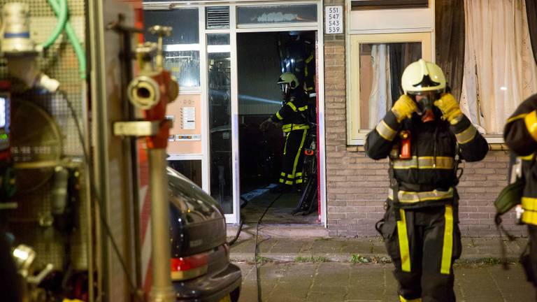 Het vuur ontstond in de berging. (Foto: Christian Traets)