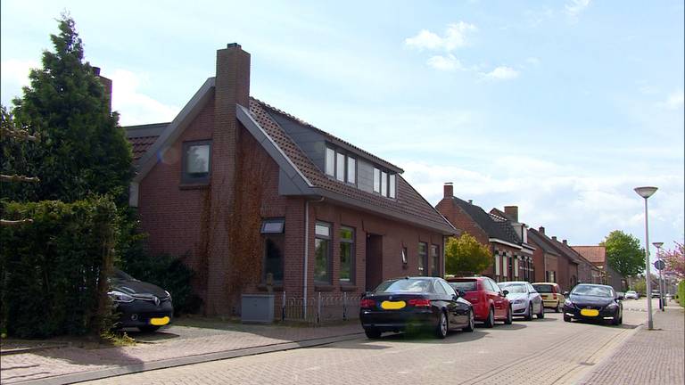 Het huis waar de planten werden aangetroffen. (Foto: Omroep Brabant)