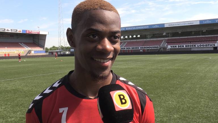 Gaat Giovanni Hiwat ook met Helmond Sport promoveren?