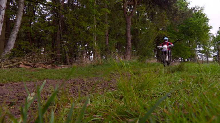 "We zetten een fuik op", Wildcrossers vanaf nu bestreden met netten en hekken