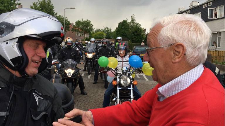 Jan Vugts is 90 geworden en rijdt nog steeds motor