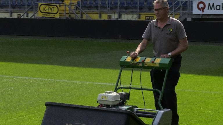 Terreinknecht Braspenning gaat met pensioen.