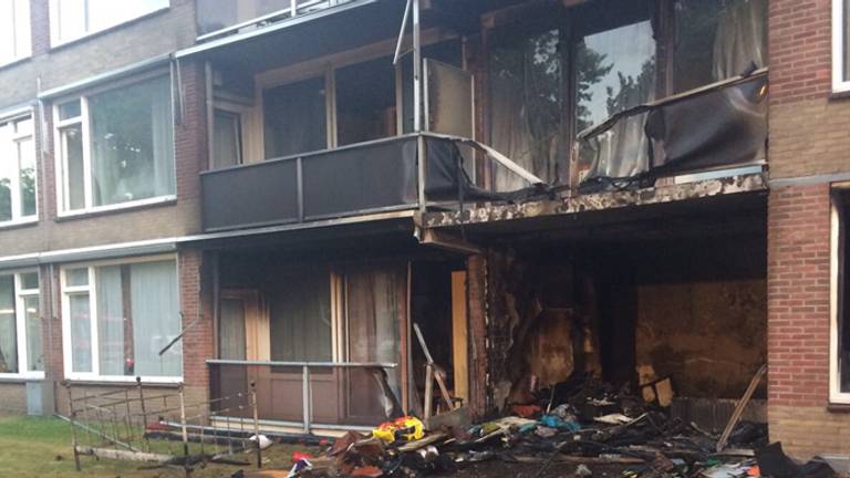 Schade aan het appartement is groot. (Foto: Veiligheidsregio Midden- en West-Brabant)