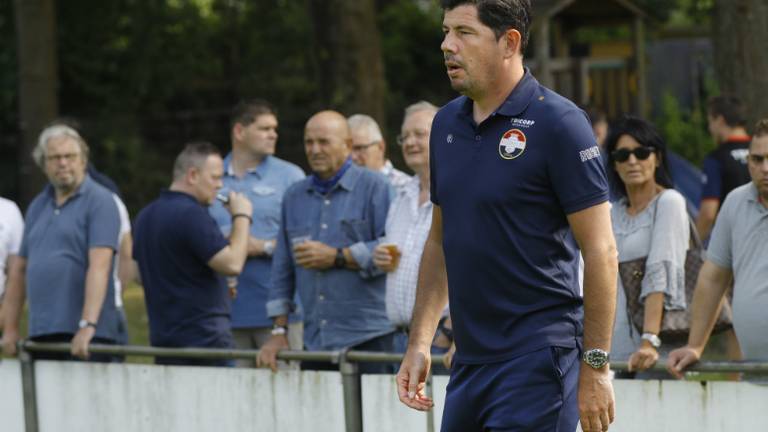 Erwin van de Looi, trainer van Willem II. (Foto: Omroep Brabant)