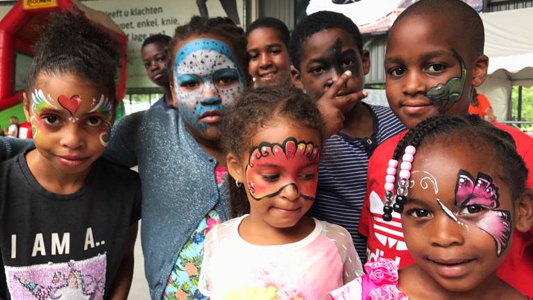 Kinderen gaan los op het Brakkenfestival  