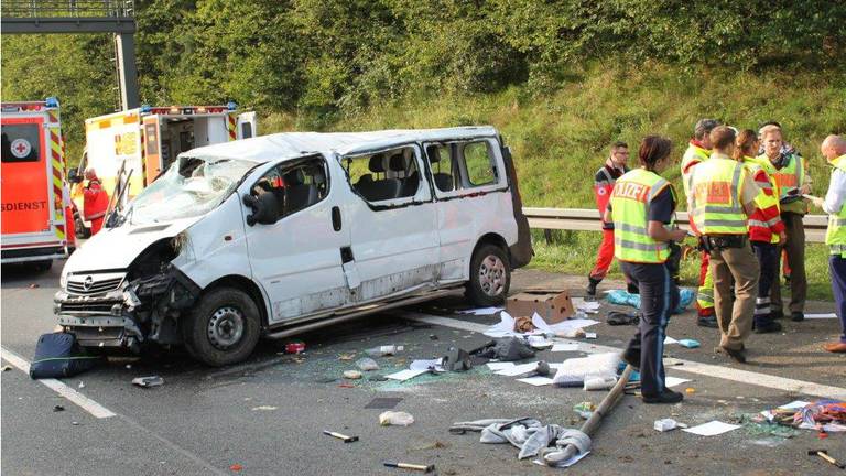 Het ongeluk op de snelweg bij Altdorp. Foto: Reporter24/Pressefotografie Andy Eberlein