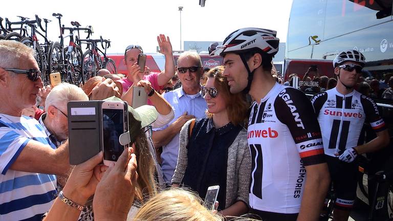 Sagan en Dumoulin van start vanaf Breepark in Breda tijdens BinckBank Tour