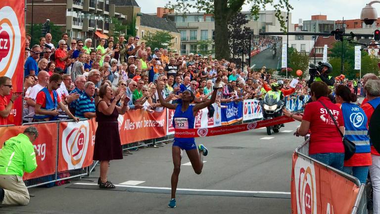 Hoogtepunten Tilburg Ten Miles 2017 1