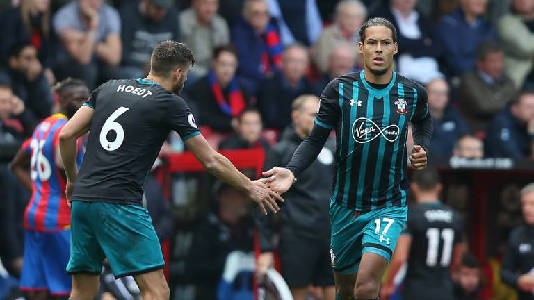 Virgil van Dijk maakte zaterdagmiddag zijn eerste minuten van dit seizoen (foto: VI Images).