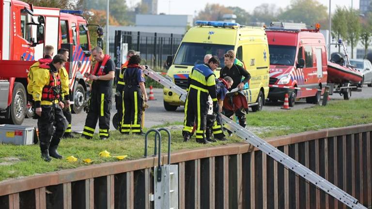 De dode man is niet door een misdrijf om het leven gekomen