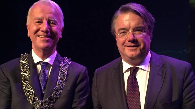Peter Noordanus (links) naast de Commissaris van de Koning Wim van de Donk. Foto: Jan Waalen/Omroep Brabant