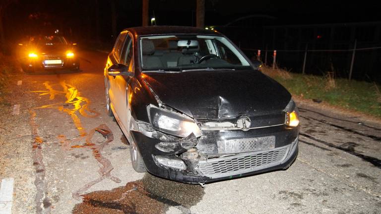 Een van de auto's die betrokken was bij het ongeluk (foto: FPMB - Anja van Beek)