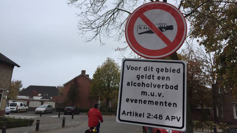 Alcohol is verboden op het Raadhuisplein in Sprang-Capelle