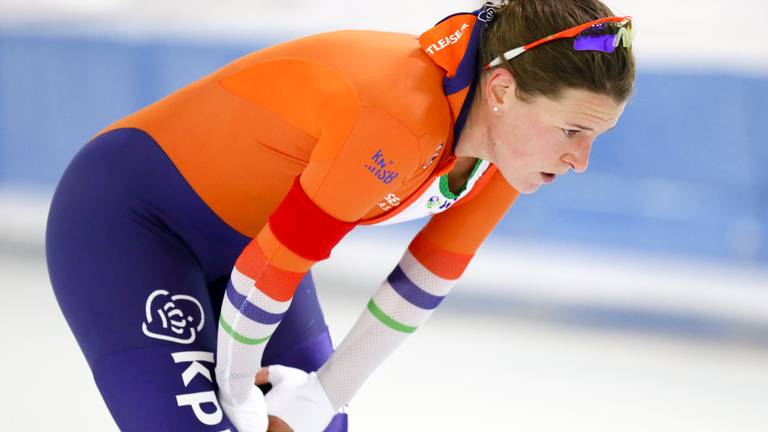 Ireen Wüst is teleurgesteld na haar vierde plaats. (foto: ANP)