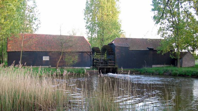 De Collse watermolen is een van de Brabantse Van Goghmonumenten