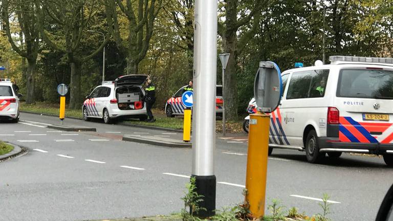 Veel commotie op Campus 013 in Tilburg. (Foto: Omroep Brabant)