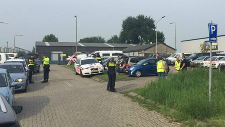 De politie deed twee jaar geleden nog een grote inval bij de jachthaven