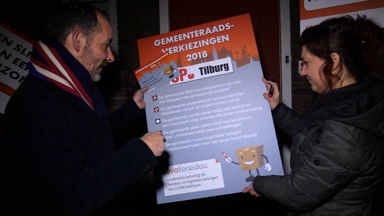 Rollen omgedraaid: werkgevers voeren actie bij de SP in Tilburg