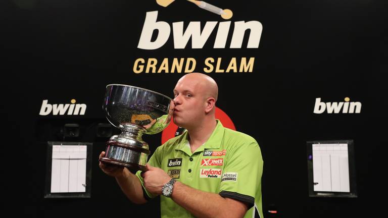 Van Gerwen wint opnieuw. (foto: Lawrence Lustig/PDC)