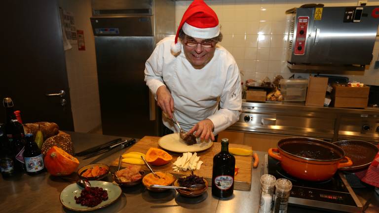 Zonder stress aan de kerstdis. Het kan met deze recepten van Peter Kessler. (foto: Karin Kamp)