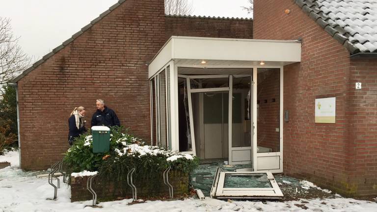 Onderzoek bij de huisartsenpraktijk. (Foto: Hans van Hamersveld)