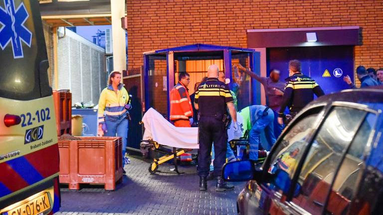 Persoon bekneld bij bedrijfsongeval (foto: SQ Vision).