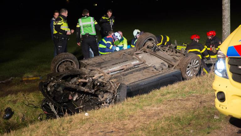 Verschilende hulpdiensten werden opgeroepen. (Foto: Christian Traets)