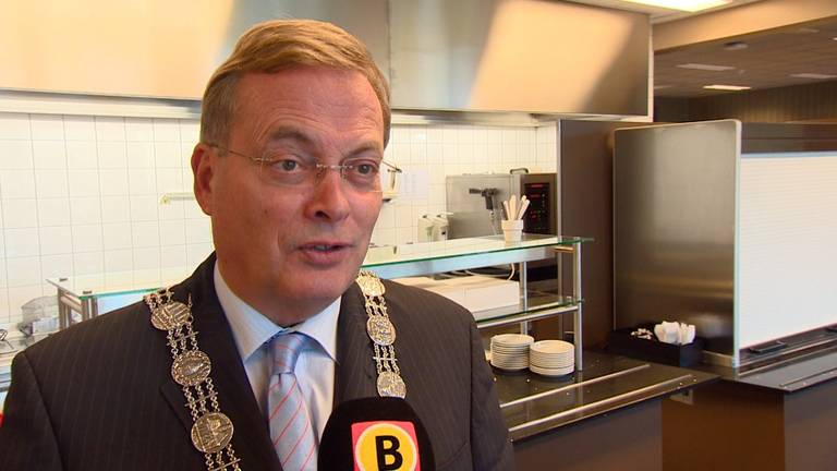 Oosterhoutse politiek reageert op opstappen burgemeester Huisman (Foto: Raymond Merkx)