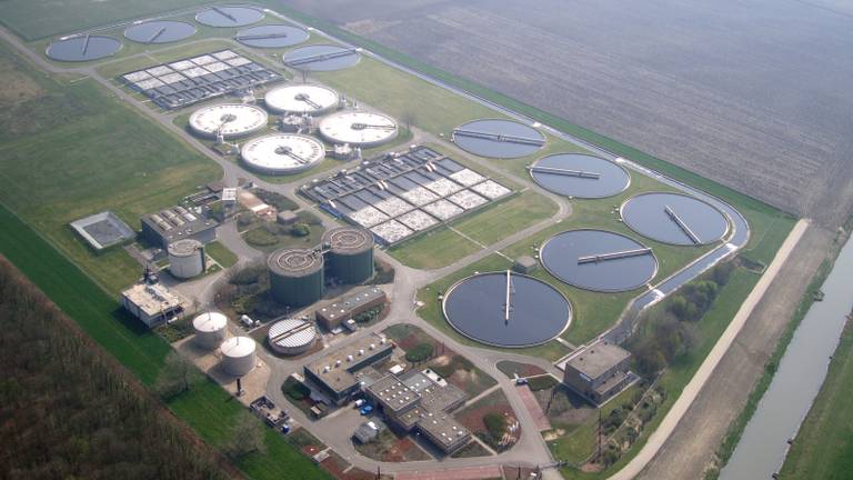 In de waterzuivering van Bath is de chemische stof GenX aangetroffen. (Foto: Waterschap Brabantse Delta)