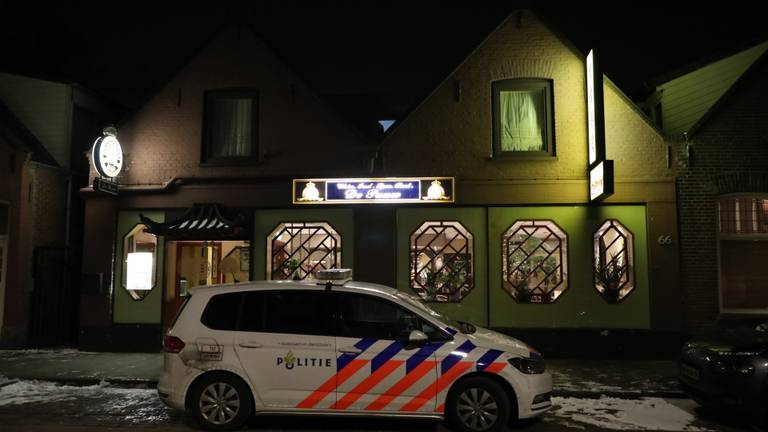 Het restaurant werd overvallen. (Foto: FPMB Erik Haverhals)