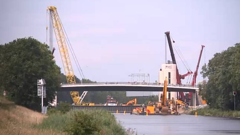 De sluis bij het Limburgse Limmel waar een man uit Oudenbosch om het leven kwam. (Foto: L1)