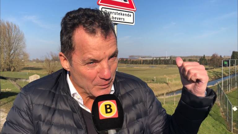 John de Bever op de Maasdijk in Wijk en Aalburg (foto: Floyd Aanen)