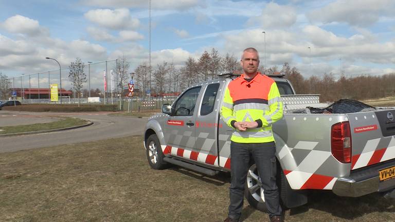 Weginspecteur Kees-Jan gaat de Brabantse wegen scannen