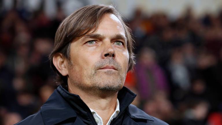 Trainer Phillip Cocu waakt voor gemakzucht bij PSV (foto: VI Images).