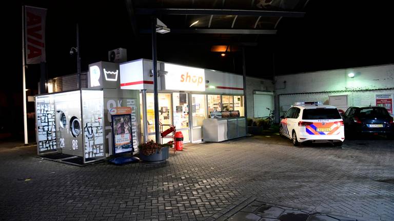 Het bewuste tankstation aan de  Joris Minnestraat (foto: Dave Hendriks/SQ Vision).