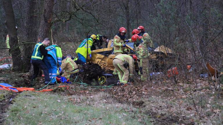 Hulpdiensten zijn aanwezig. (Foto: Harrie Grijseels/SQ Vision Mediaprodukties)
