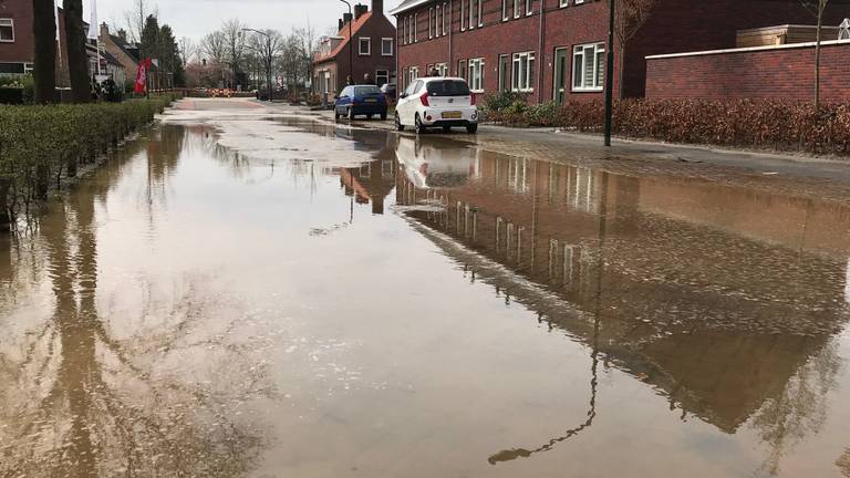 Waterleiding gesprongen in Haaren