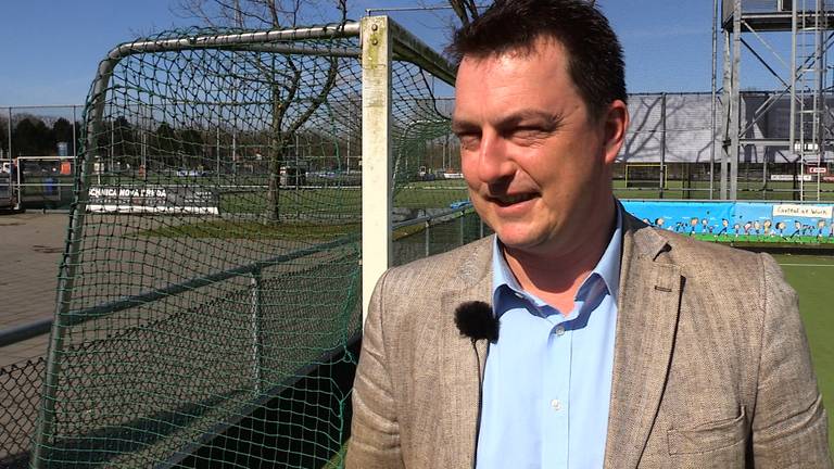 Sportwethouder Paul de Beer wil structureel een hockeyhoofdklasser in Breda.