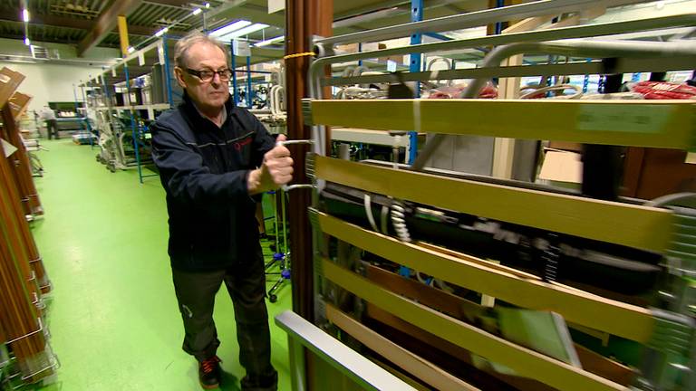 Tom van Dalen (71) werkt nog drie dagen per week