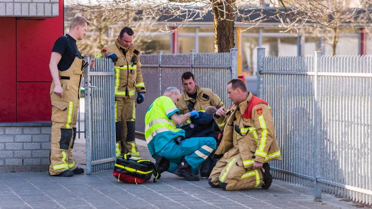 Het kind is door de brandweer bevrijd. (Foto: Sem van Rijssel/SQ Vision Mediaprodukties)