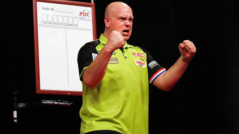 Michael van Gerwen komt vanavond in actie voor de Premier League of Darts tegen Peter Wright (foto: VI Images).