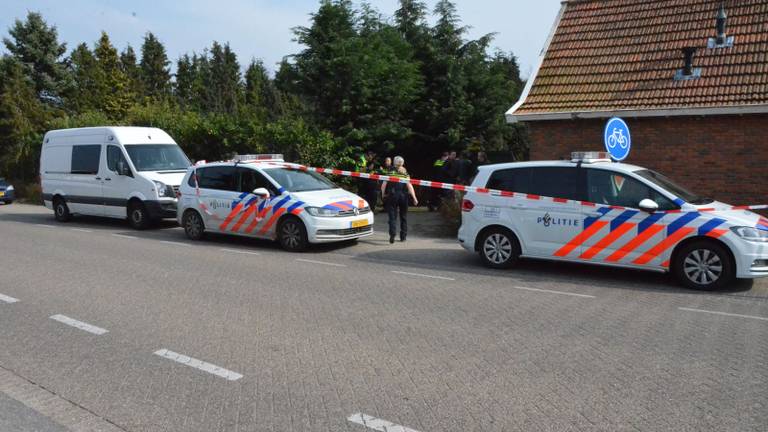 De vrouw werd in dit huis gevonden (archieffoto: Toby de Kort).