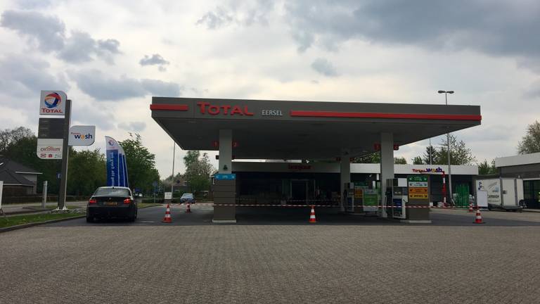 Een tankstation in Eersel had ook last van de stroomstoring (Foto: SK Media).